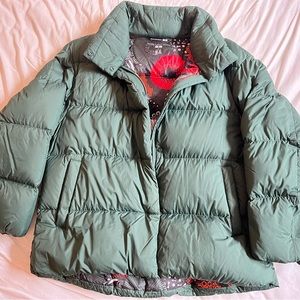 Uniqlo x marimekko down puffer jacket
